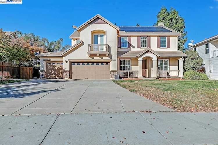 1309 Prominent Dr Brentwood, CA 94513