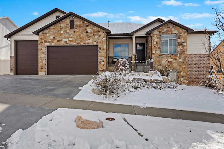 1794 E Maple Way Layton, UT 84040