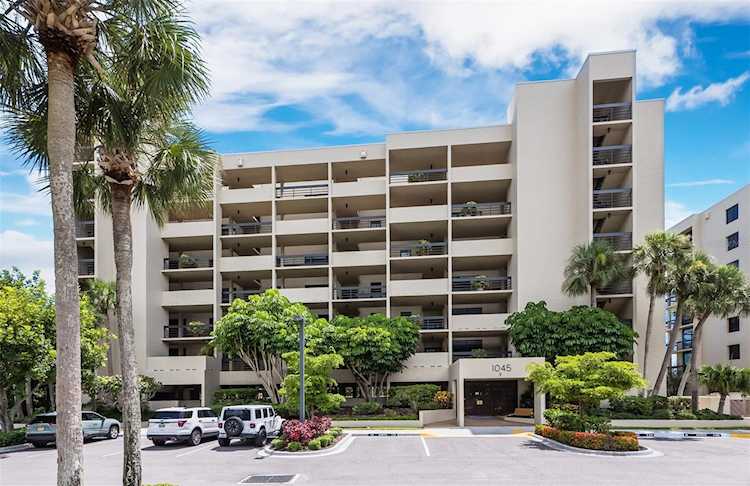 1045 Gulf of Mexico Dr #501 Longboat Key, FL 34228