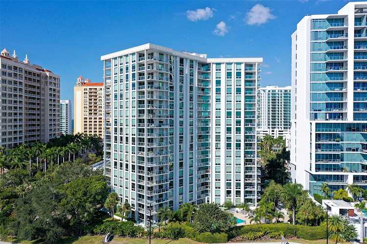 1111 N Gulfstream Ave #10F Sarasota, FL 34236