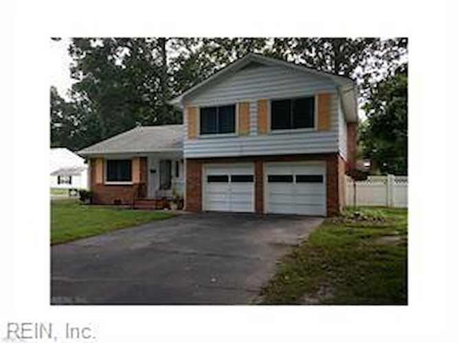 1 Tiller Circle Hampton, VA 23669