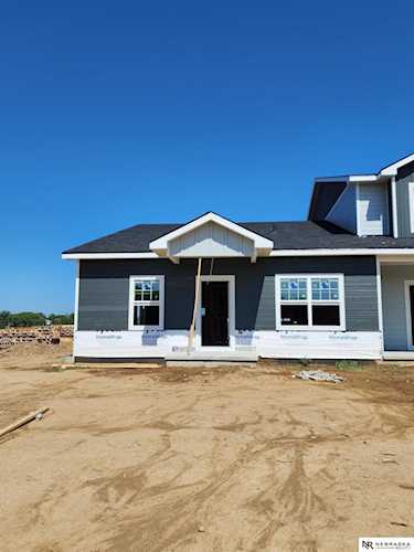 11402 N 160th Ct Bennington, NE 68007
