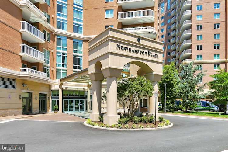 3101 N Hampton Dr #417 Alexandria, VA 22302
