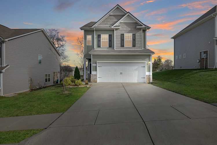 2966 Timewinder Way Columbia, TN 38401