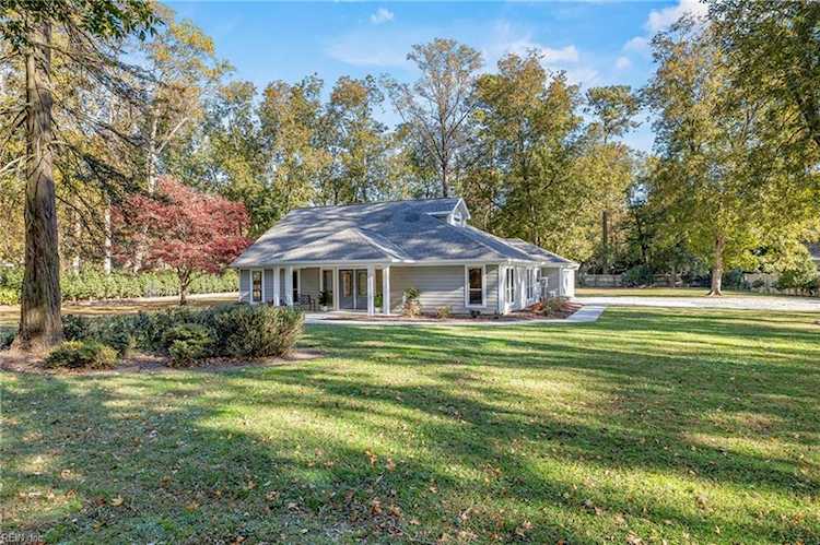 1452 W Little Neck Rd Virginia Beach, VA 23452