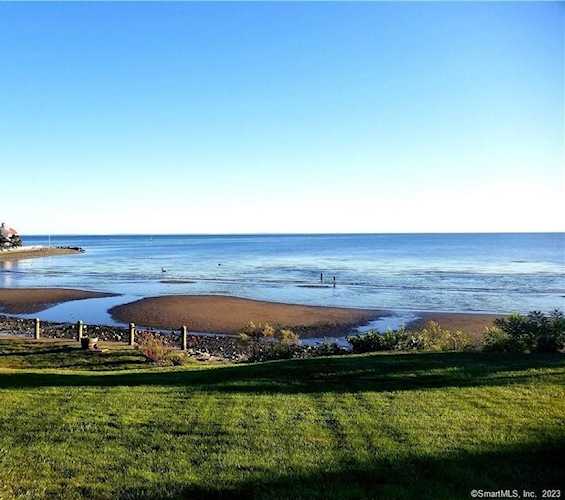 185 Melba St #204 Milford, CT 06460