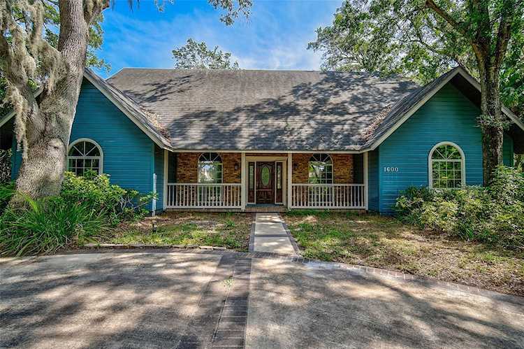 1600 17th St W Palmetto, FL 34221