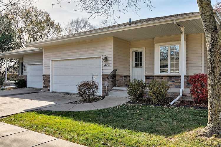 4504 79th St Urbandale, IA 50322