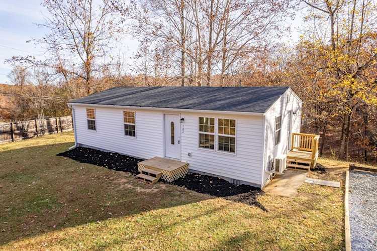 182 Shelter Ln Amherst, VA 24521