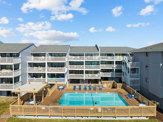 1311 Lake Park Blvd S Carolina Beach, NC 28428