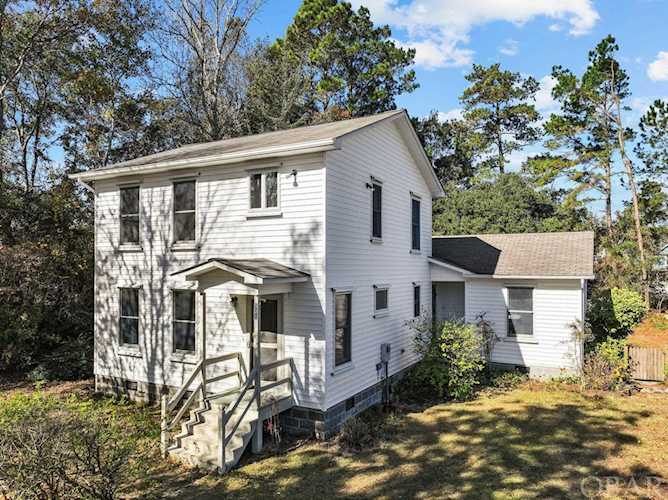 521 Ananias Dare Street Manteo, NC 27954