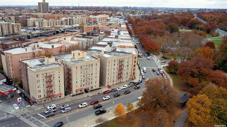 2190 Boston Road #5M Bronx, NY 10462