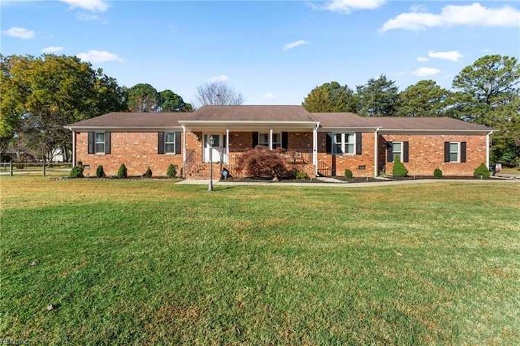 309 Moonefield Dr Smithfield, VA 23430