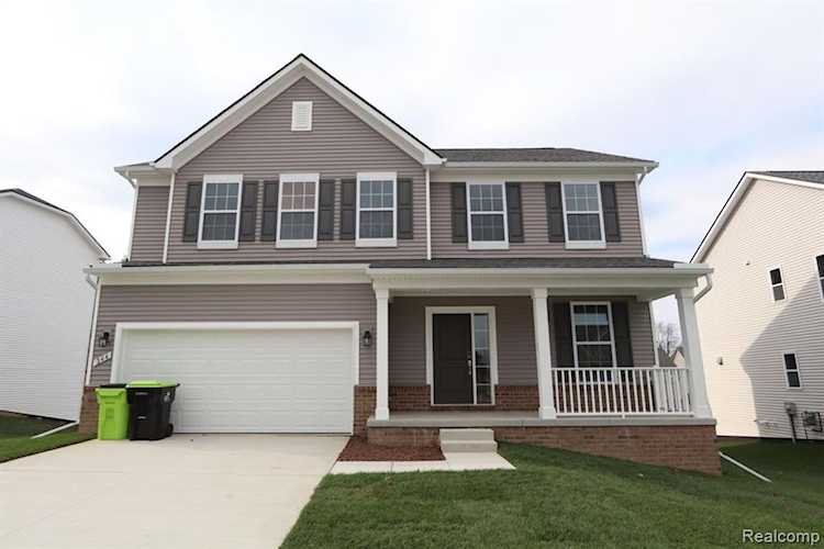 244 Quartz Way White Lake Twp, MI 48386