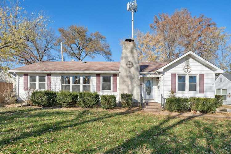 211 W Pitman O'fallon, MO 63366