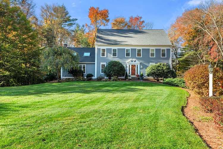 25 Bogastow Circle Millis, MA 02054