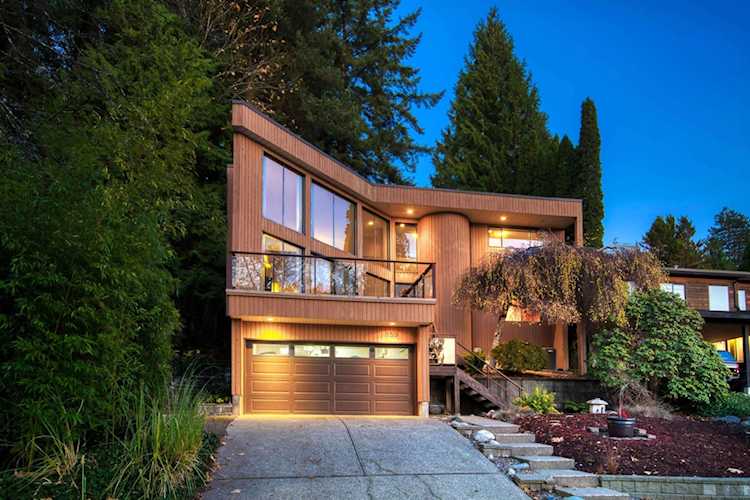 159 Roe Drive Port Moody, BC V3H 3M9