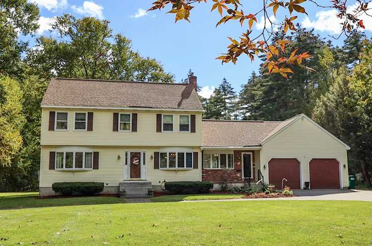 194 Farley Rd Hollis, NH 03049