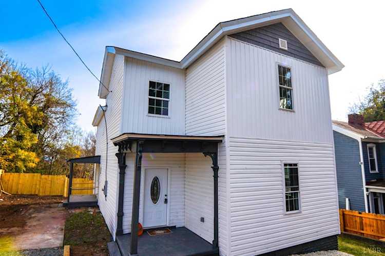 814 6th St Lynchburg, VA 24504