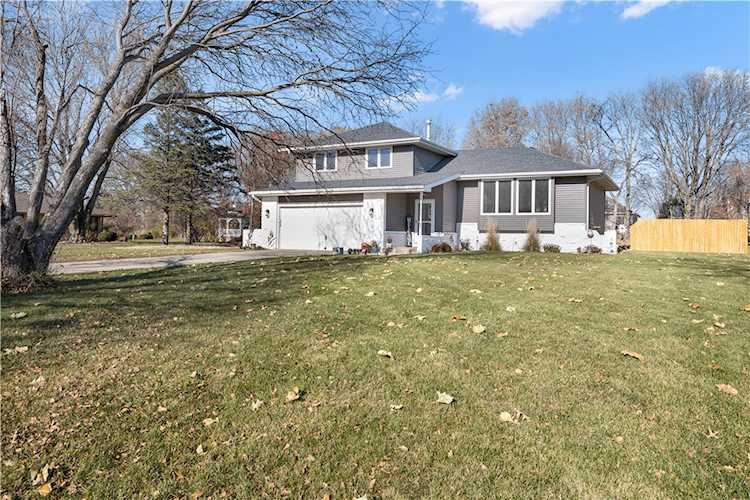 1006 NE 25th Ct Ankeny, IA 50021