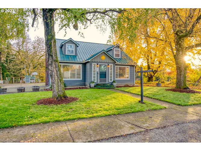 305 SE 4th ST Battle Ground, WA 98604