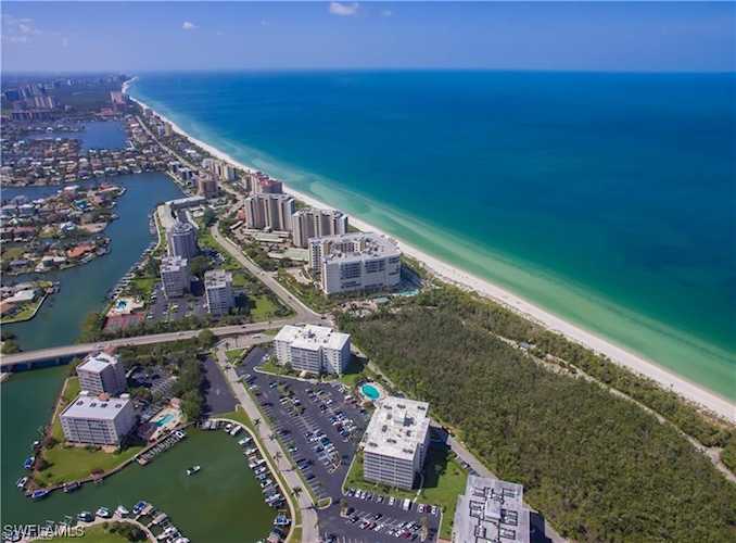 3 Bluebill Ave #509 Naples, FL 34108