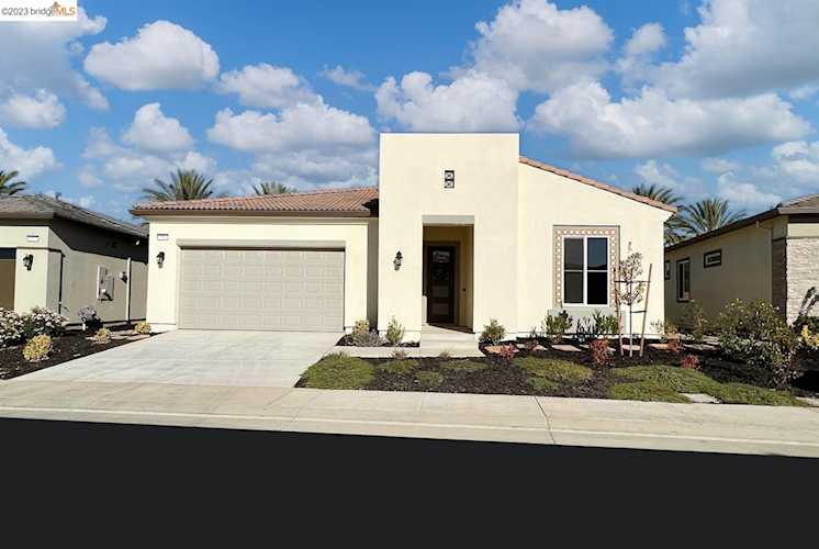 116 Heirloom Dr Brentwood, CA 94513