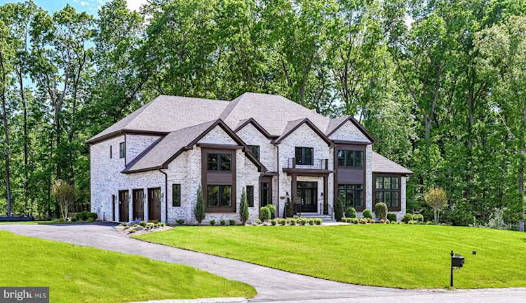 0c Beach Mill Road Great Falls, VA 22066
