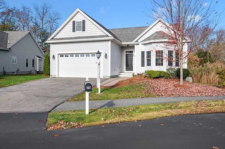 20 Kerri Ann Circle Methuen, MA 01844