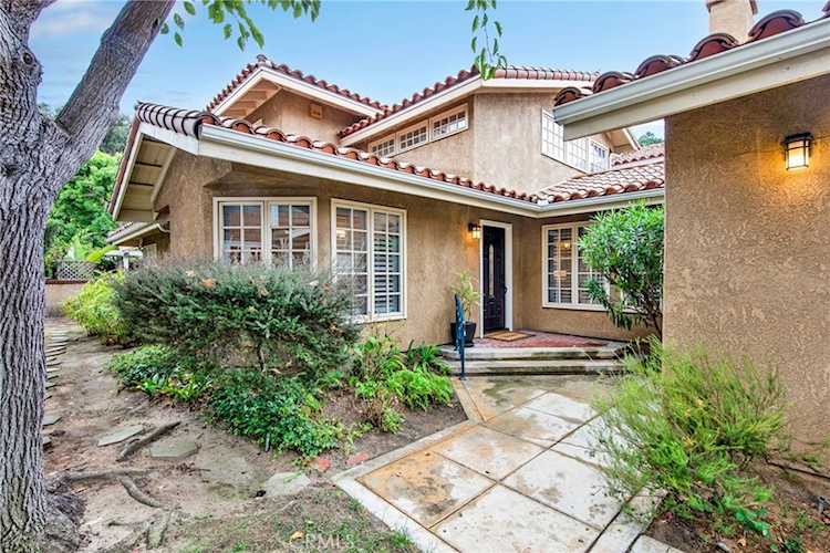 13 W Malaga Place Manhattan Beach, CA 90266