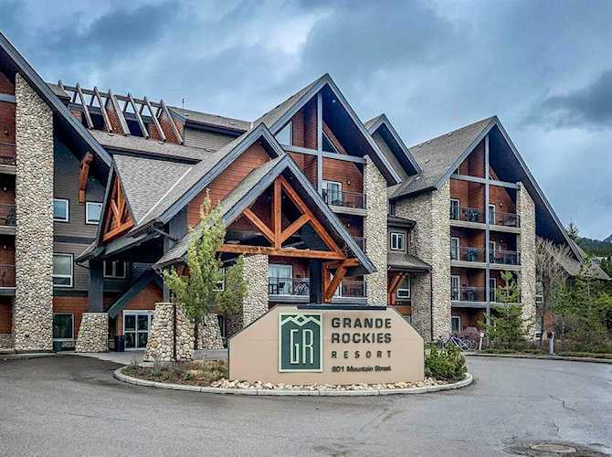 901 Mountain St #326 Canmore, AB T1W 0C9