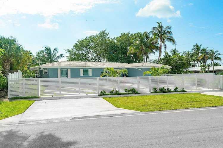 4850 NE 21st Terrace Lighthouse Point, FL 33064