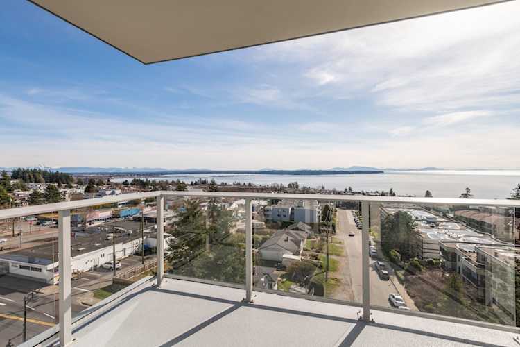 15165 Thrift Avenue #707 White Rock, BC V4B 0C1