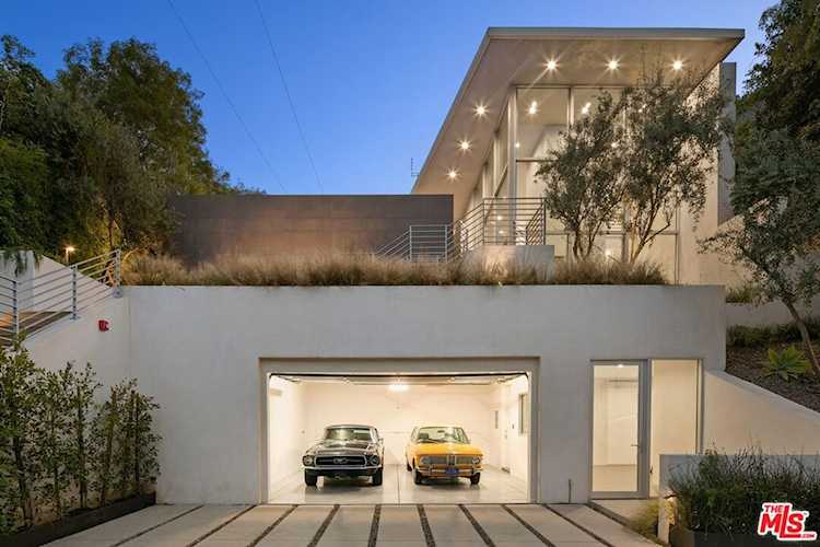 926 Centinela Ave Santa Monica, CA 90403