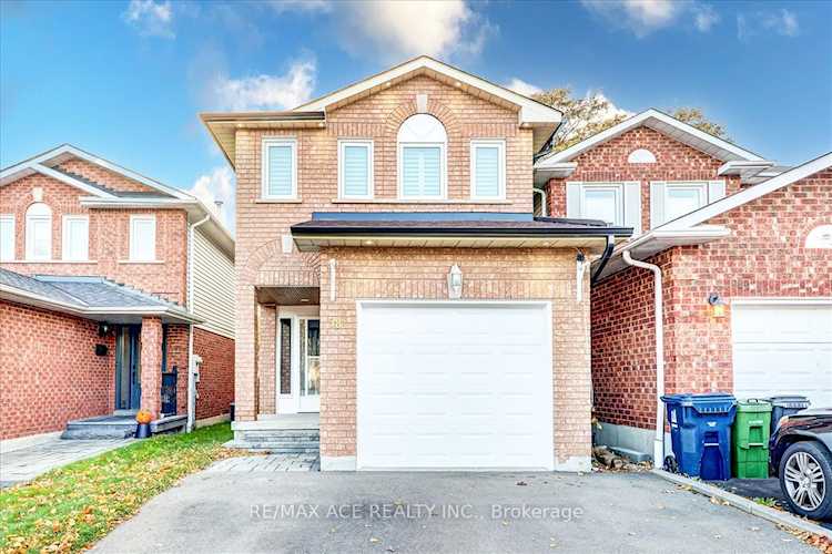 78 Andona Cres Toronto, ON M1C 5A3