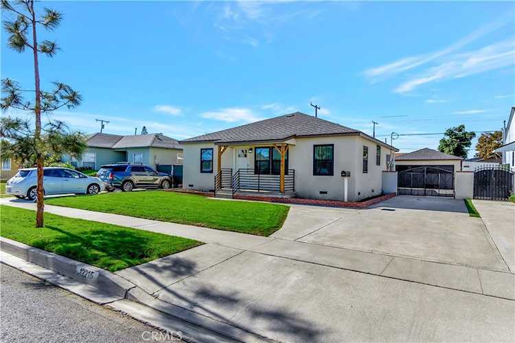 12215 Summer Ave Norwalk, CA 90650