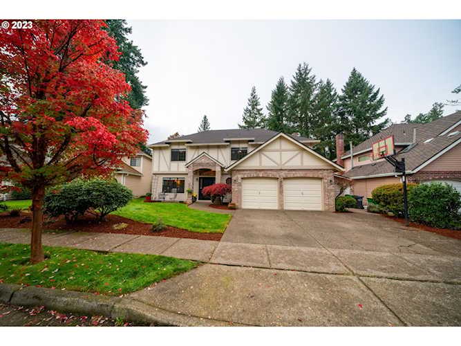 7825 SW Gearhart DR Beaverton, OR 97007