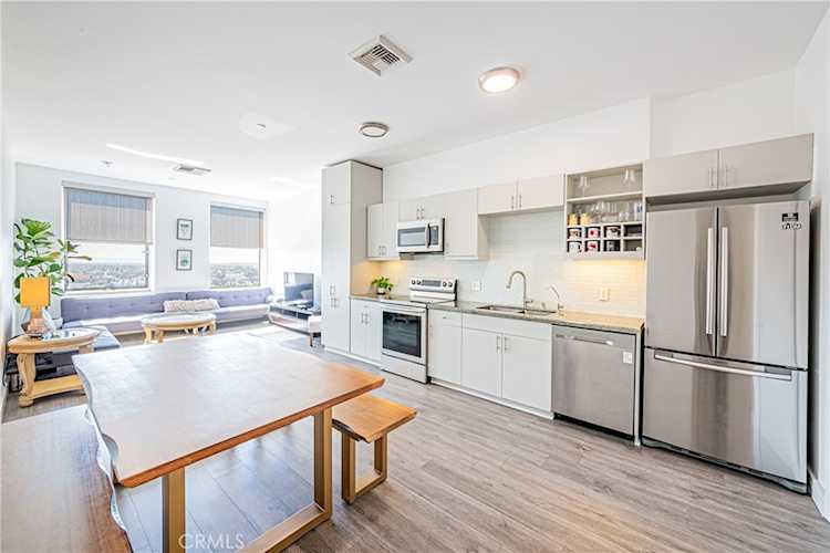 3810 Wilshire Blvd #1408 Los Angeles, CA 90010