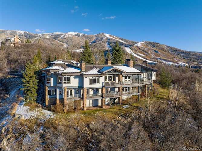 1295 Overlook Dr Steamboat Springs, CO 80487