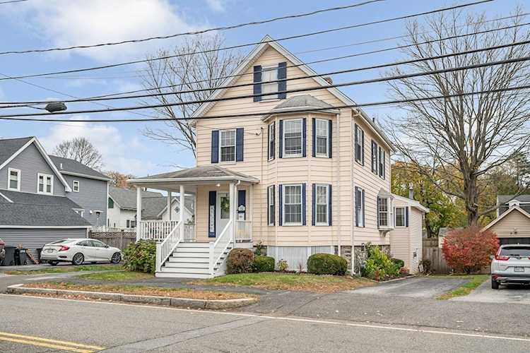 174 Park St Stoneham, MA 02180