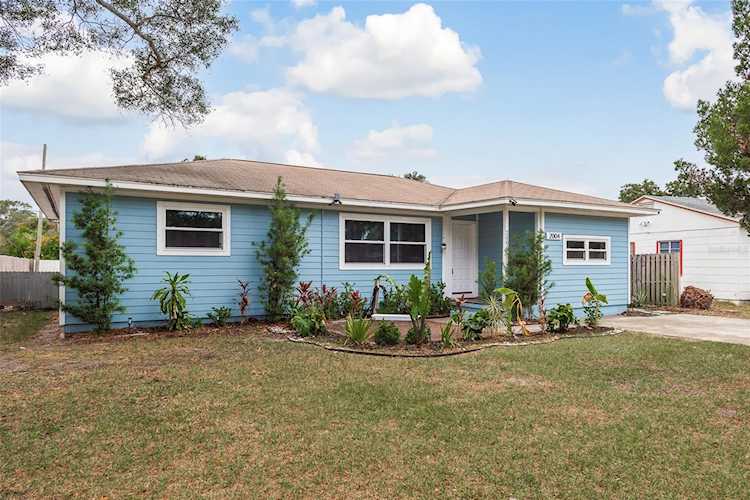 2004 Culberson Ave Dunedin, FL 34698