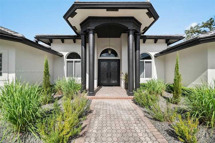 6121 SW 57th Pl Davie, FL 33314