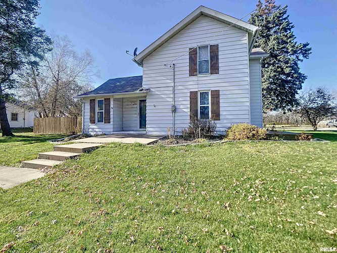 1901 11th St Viola, IL 61486