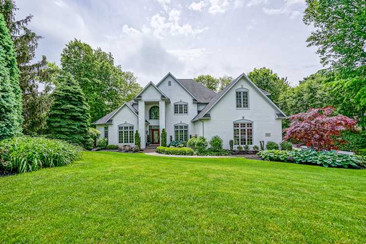 12151 Admirals Pointe Circle Indianapolis, IN 46236