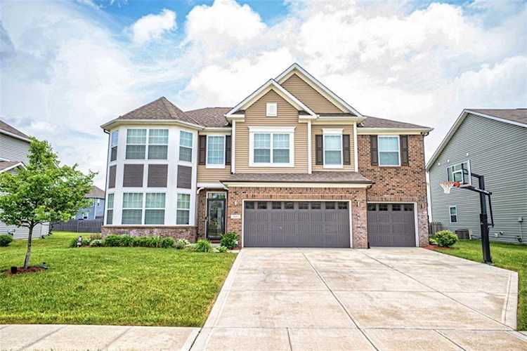 2693 Kilgobbin Crescent Brownsburg, IN 46112