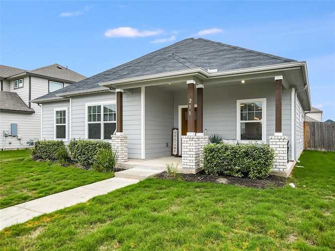 211 Oldbridge DR Hutto, TX 78634