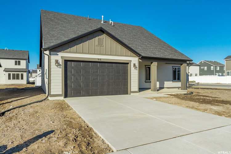 916 S 250 W American Fork, UT 84003