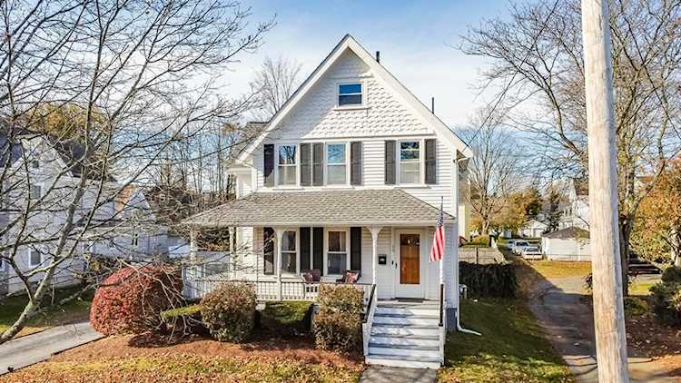 39 Warren St Stoneham, MA 02180