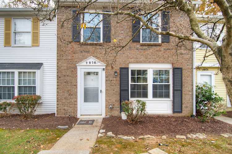 2826 Lake Forest Dr Nashville, TN 37217