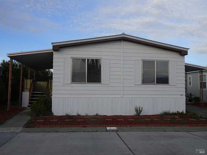 41 Bel Air Circle Fairfield, CA 94533